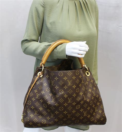 monogram canvas tote louis vuitton|louis vuitton monogram canvas artsy.